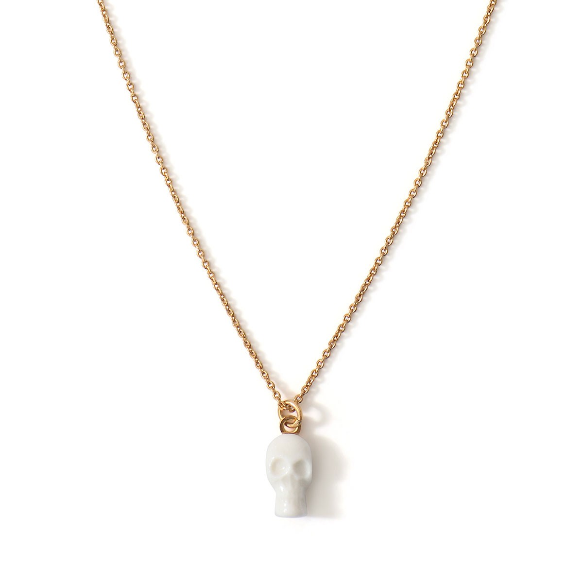 Collier Tête de mort en porcelaine et métal doré