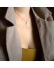 Collier Pyramide, fait main à Paris,  porté par @griisette