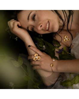@grisette porte la collection Nymphéas, bijoux artisanaux réalisés à la main