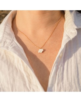 Pendentif collier Coquillage en porcelaine