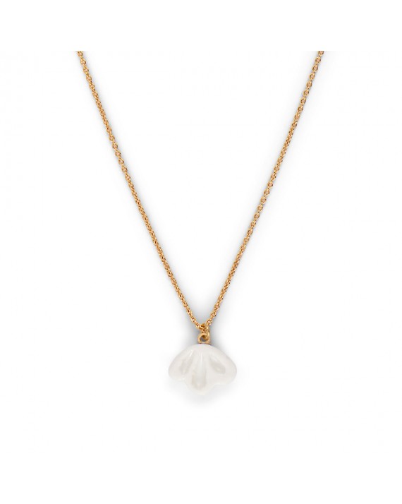 Pendentif collier Coquillage en porcelaine