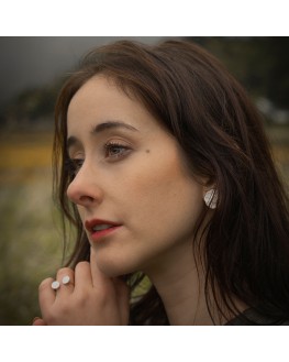 Portrait de Maïna lors du shooting de la collection Jardin
Rue des Grisettes
