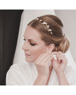 Piece d'exception, la tiare Maria Jardin, 
Parfaite pour des fiancailles, un mariage