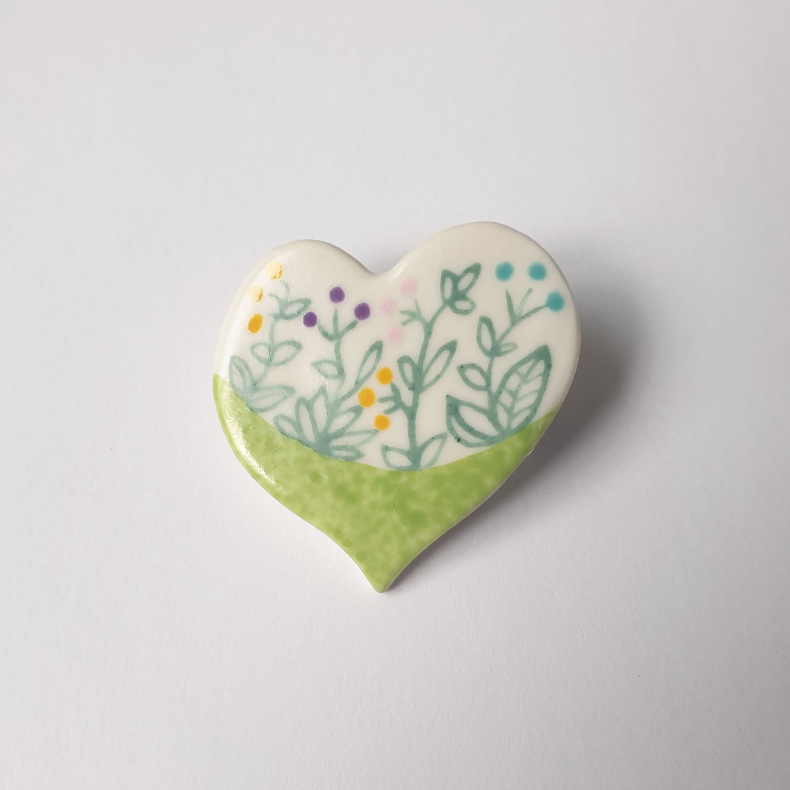 Pièce unique - Broche Coeur porcelaine